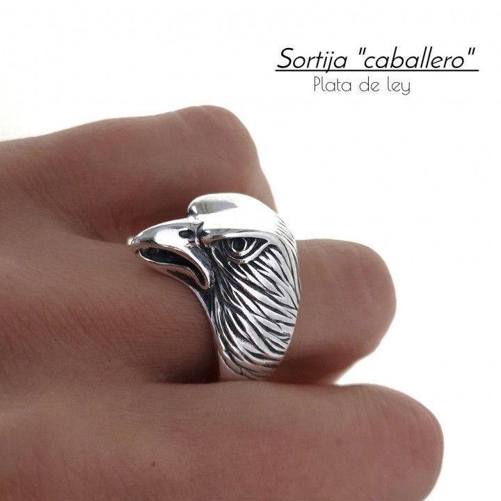 Sortija cabeza águila