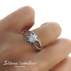 Solitario caballero