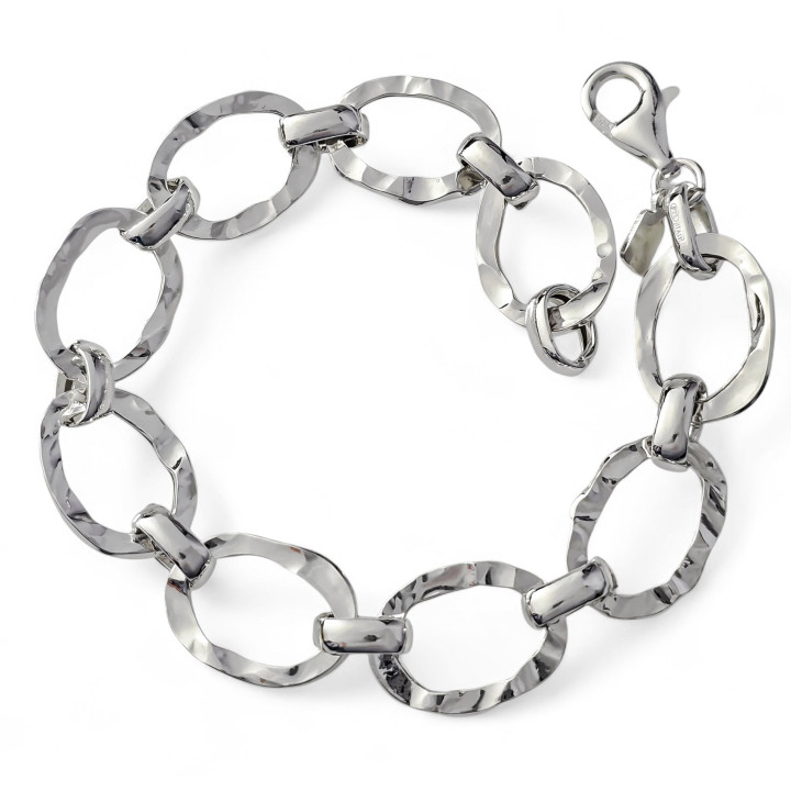 Pulsera asas huecas...