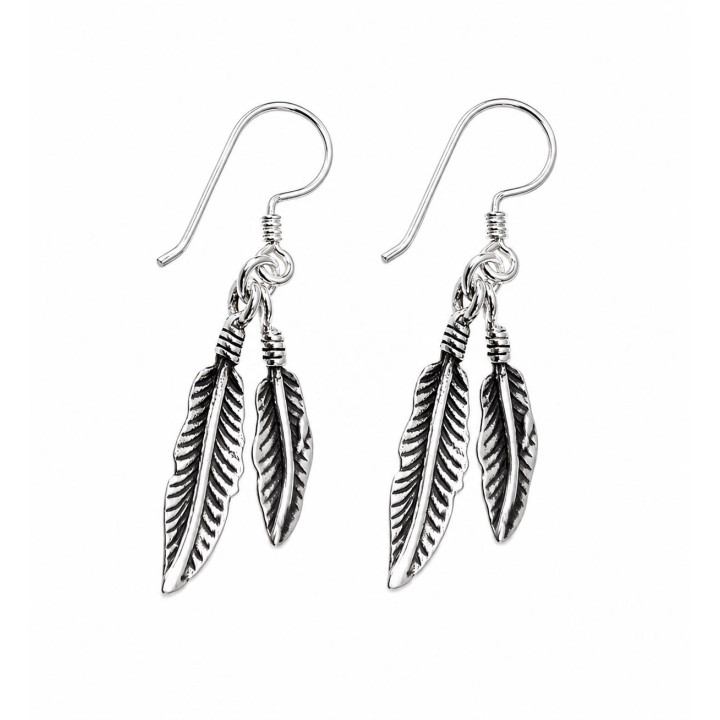 Pendiente hippie plumas